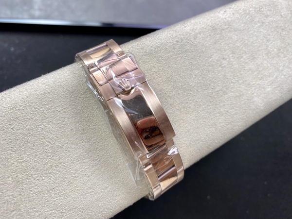 激安ロレックス着用イメージ